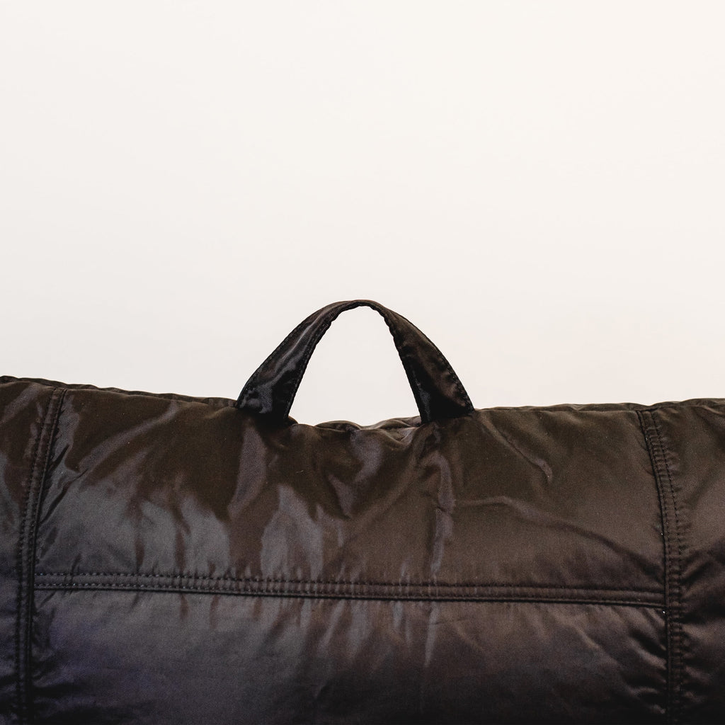 Big Joe Dorm Bean Bag Chair with Drink Holder, Black Smartmax, 3 ft Q230080