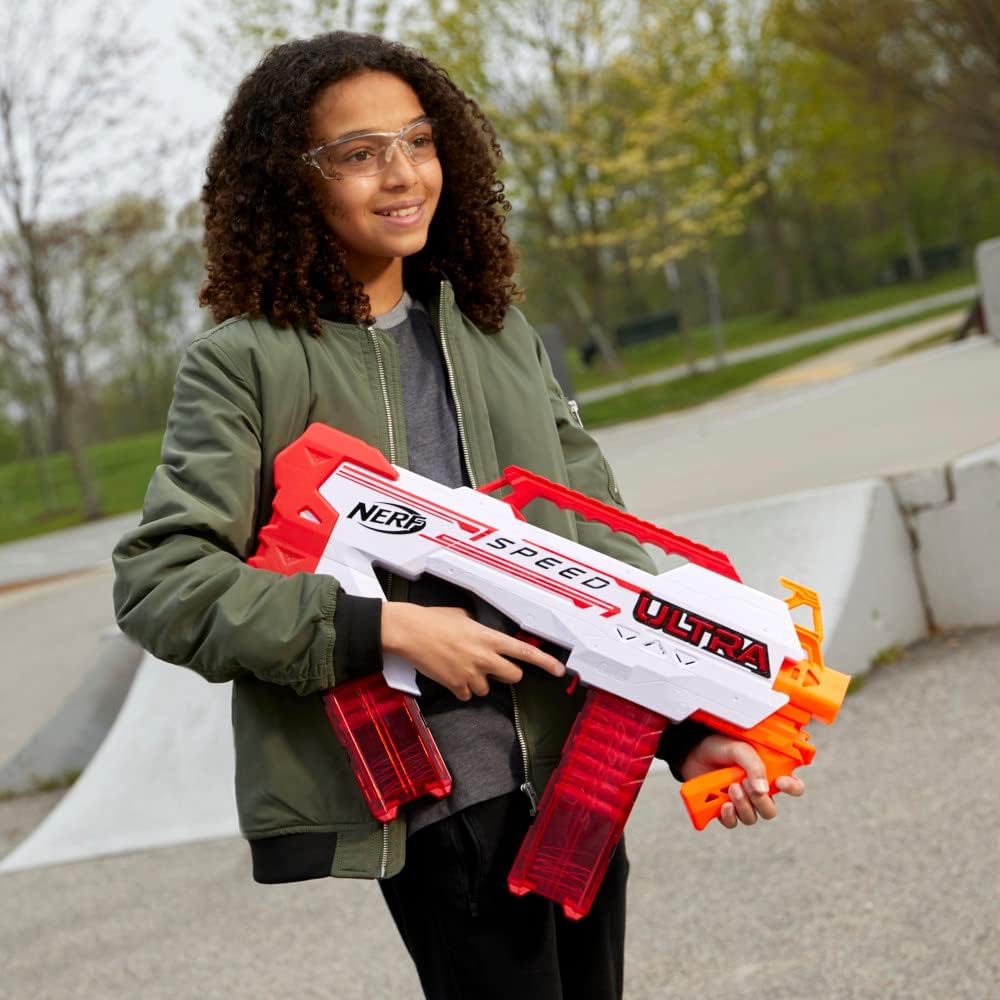 Nerf Ultra Speed Fully Motorized Blaster with 24 AccuStrike Ultra Darts Q375668