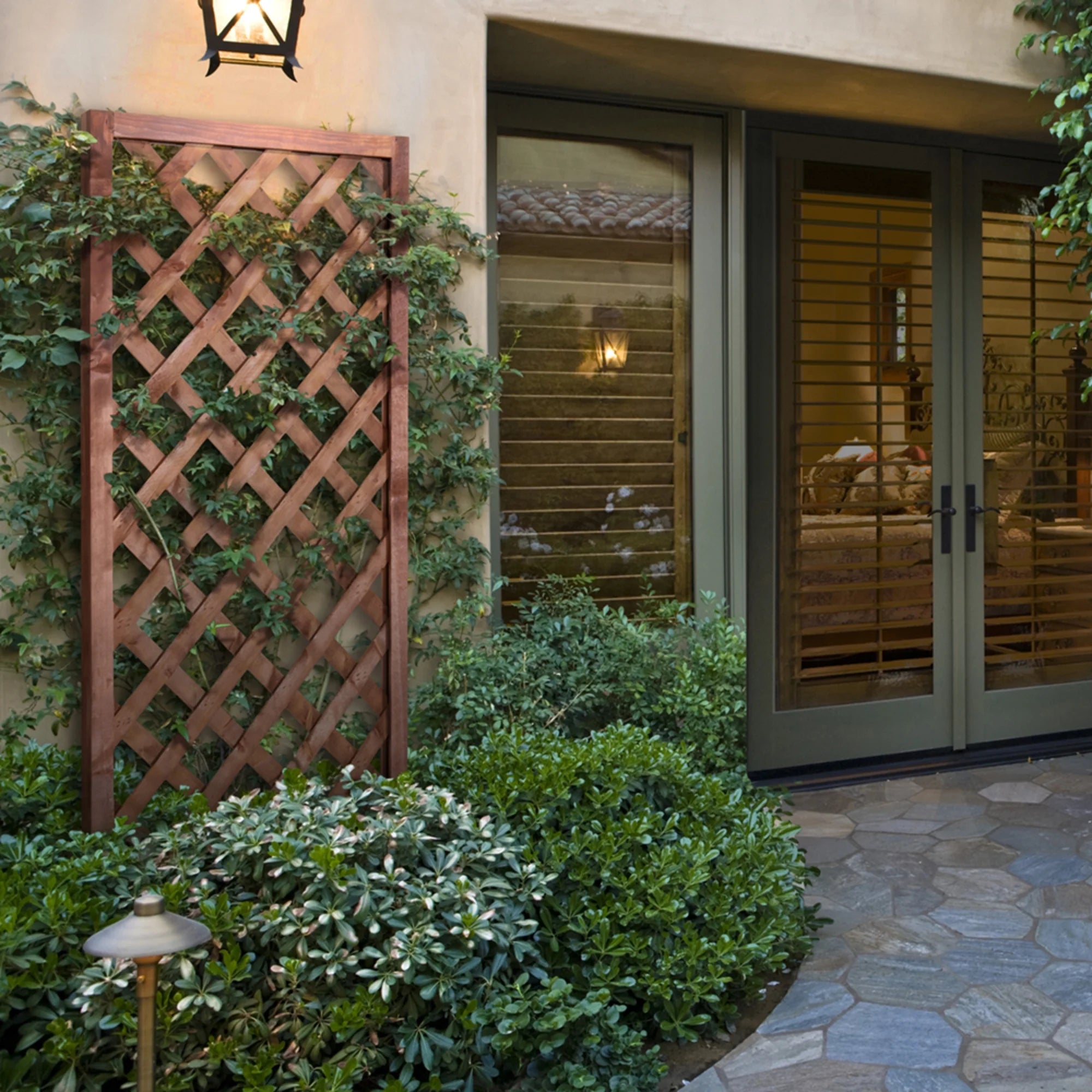 Outdoor Essentials Heirloom 72 in. Walnut-Tone Diamond Lattice Trellis Z7647